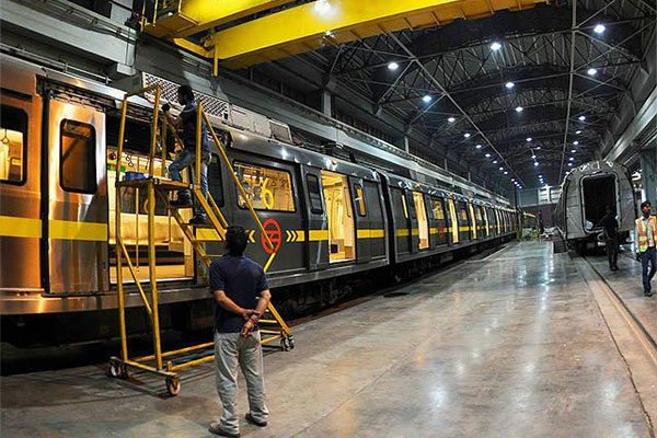 Aluminium work at Khyber Pass depo, DMRC